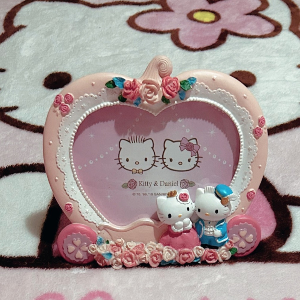 Hello Kitty Picture Frame